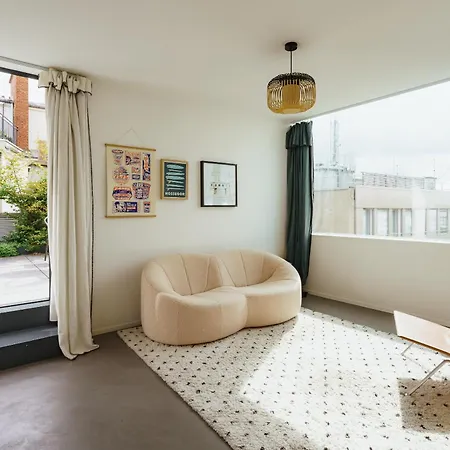 Veeve - Mid-century View Parigi